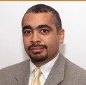 Robert Hernandez Photo 22