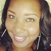Tiffany Holmes Photo 1
