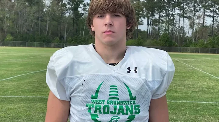 Wyatt Carter Photo 25