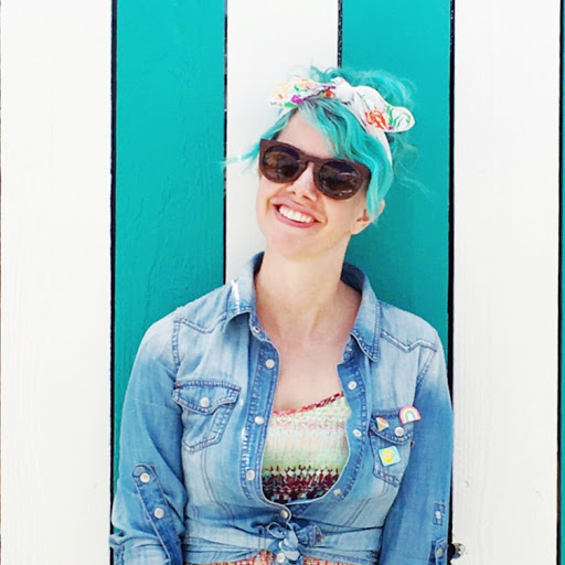 Lisa Berg Photo 12