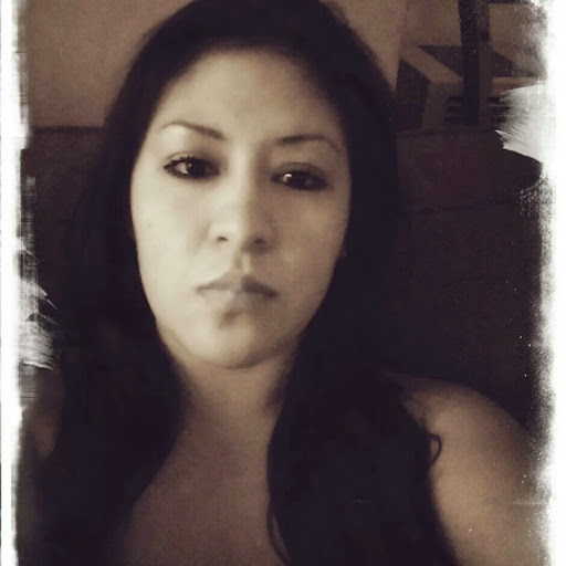 Natalie Leon Photo 8