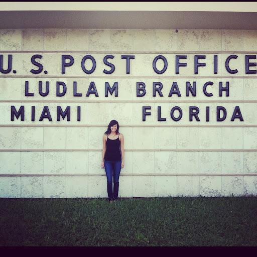 Lauren Mayfield Photo 9