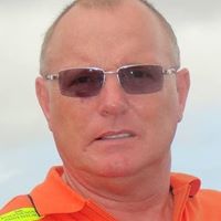 Richard Metcalfe Photo 8