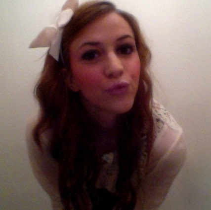 Billie Moore Photo 10