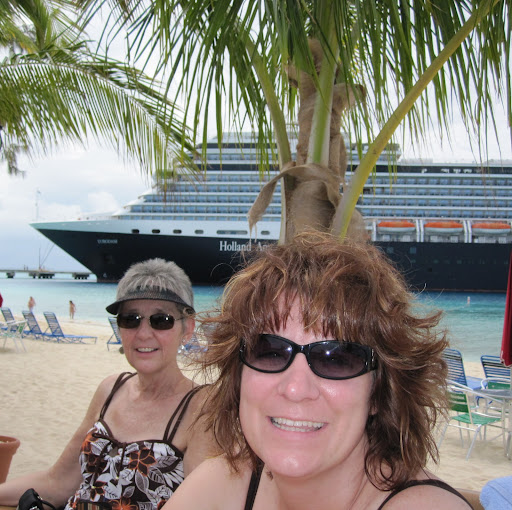Cindy West Photo 16
