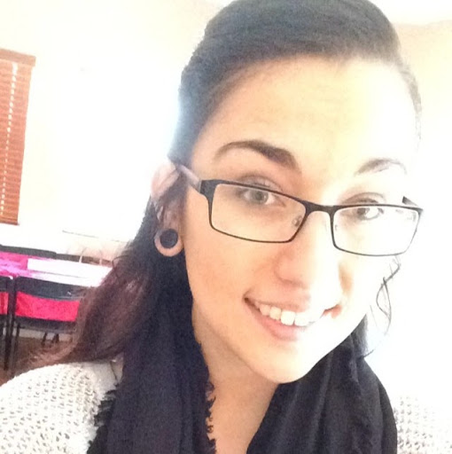 Michelle Martinez Photo 18