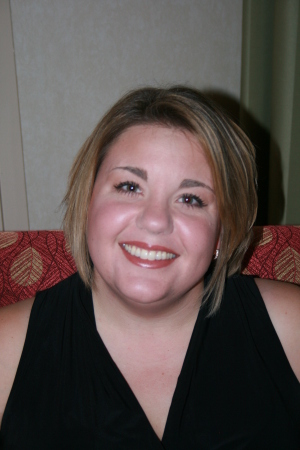 Stephanie Robinson Photo 21