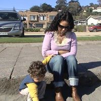 Gloria Quintanilla Photo 7