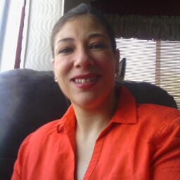 Brenda Cota Photo 11