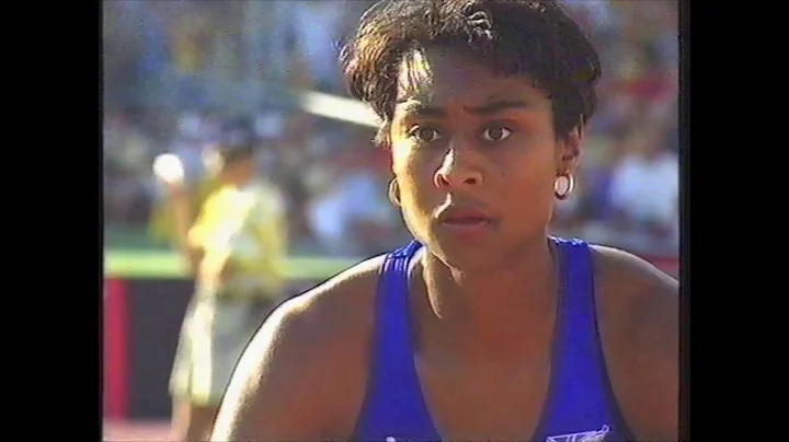 Michelle Griffith Photo 32