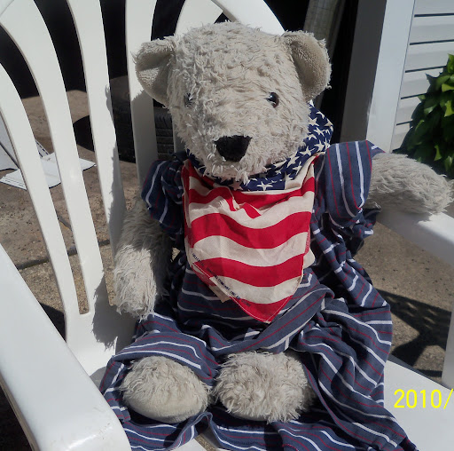 Cindy Bear Photo 11