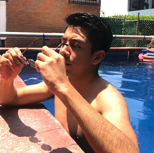 Steven Rosales Photo 12