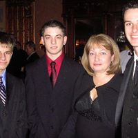 Susan Fernandez Photo 8
