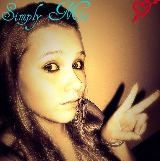 Ashley Rhoades Photo 14