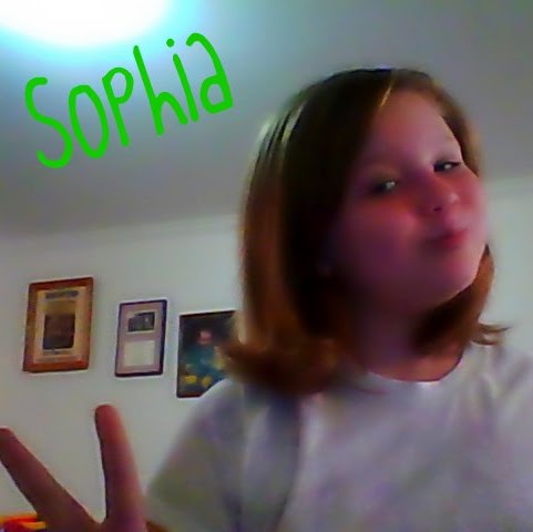 Sophia Jones Photo 14