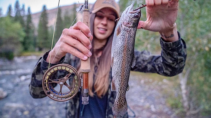 Allie Cook Photo 25