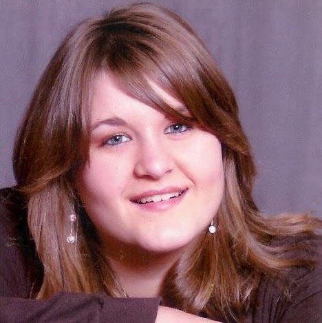 Melissa Downs Photo 12