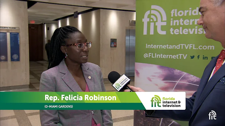 Felicia Robinson Photo 33