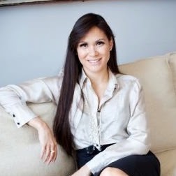 Alisa Alexander Photo 15