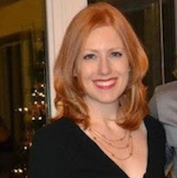 Julie Nolan Photo 9