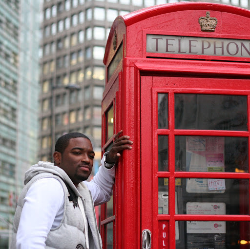 Omar Moore Photo 14
