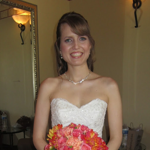 Alissa Roberts Photo 10