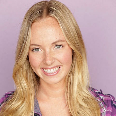 Andrea Cunningham Photo 15
