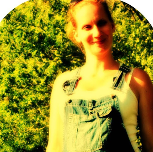 Nora Fuller Photo 9