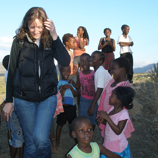 Kathryn Lucas Photo 11