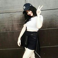 Samantha Esteves Photo 3