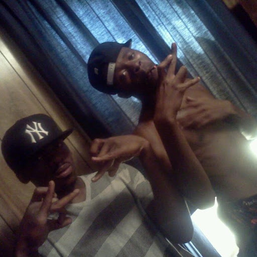 Marques Moore Photo 15