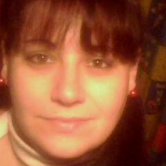 Elizabeth Acosta Photo 10