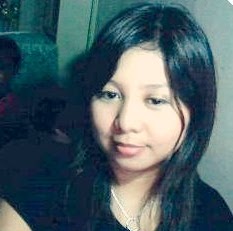 April Villanueva Photo 15