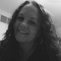 Angie Hood Photo 3