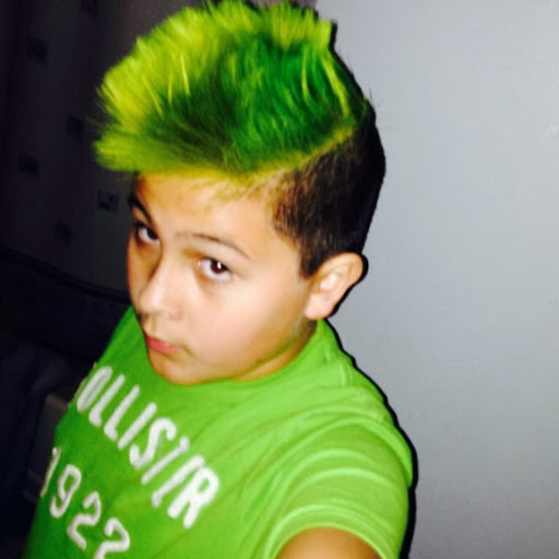 Lucas Lynch Photo 11