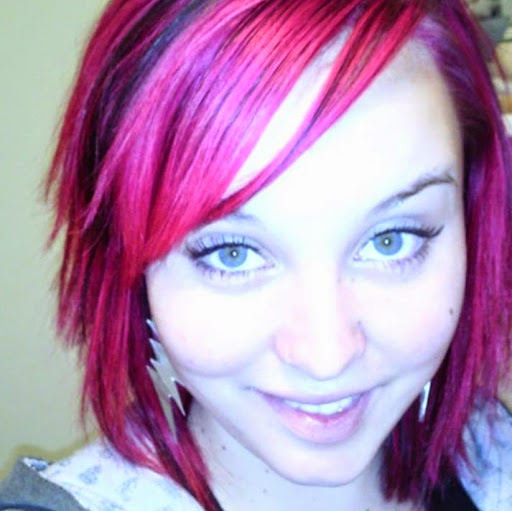 Nicole Perkins Photo 15