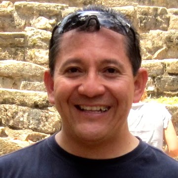 Eduardo Arriaga Photo 16