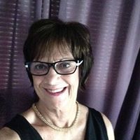 Debby Hartman Photo 5