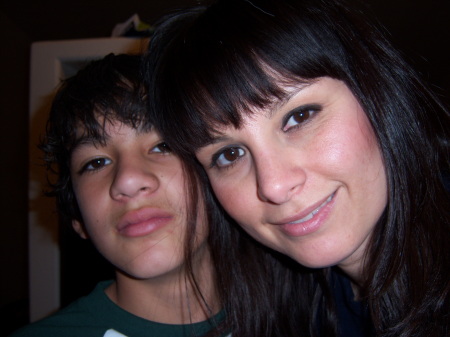 Cynthia Lozano Photo 17