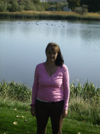 Kathleen Wells Photo 22