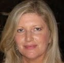 Melanie Roach Photo 9
