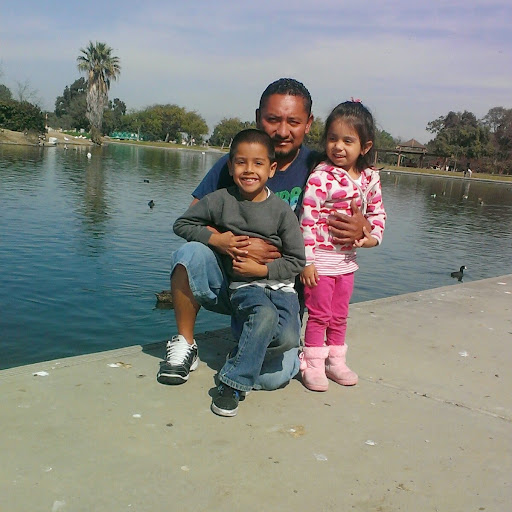 Erika Valencia Photo 11