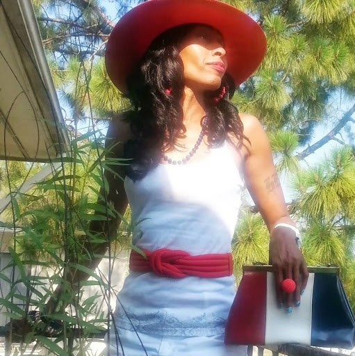 Angela Houston Photo 15