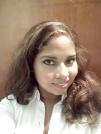 Jesenia Perez Photo 9