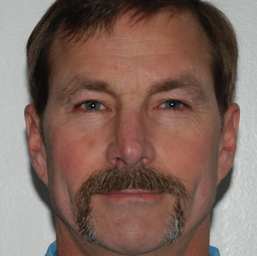 Dirk Hayes Photo 7
