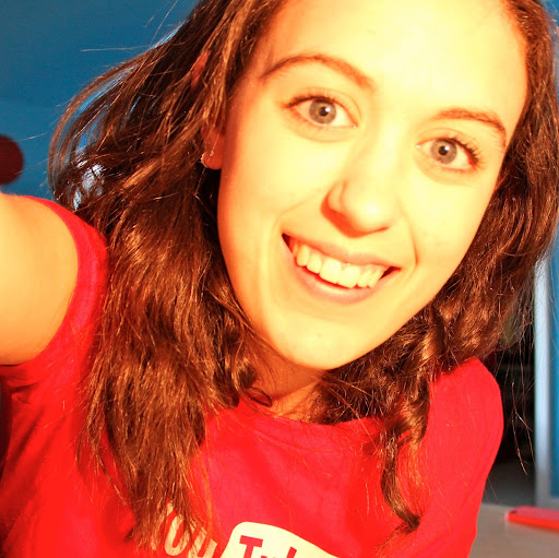 Erin Mclaughlin Photo 21
