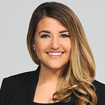 Hallie Martin Photo 10