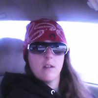 Nicole Steele Photo 2