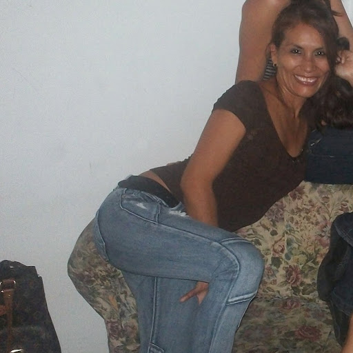 Sara Garay Photo 14