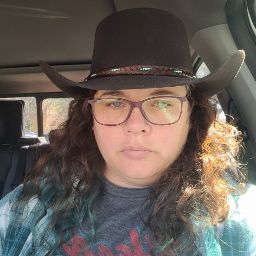 Natasha Hoffman Photo 9